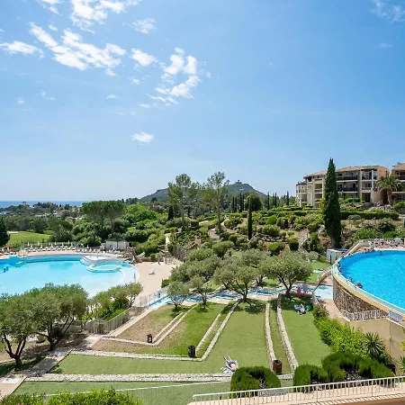 Apartamento Le Village - C4221 By Interhome