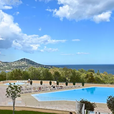 公寓 Le Village - C4221 By Interhome Saint-Raphaël