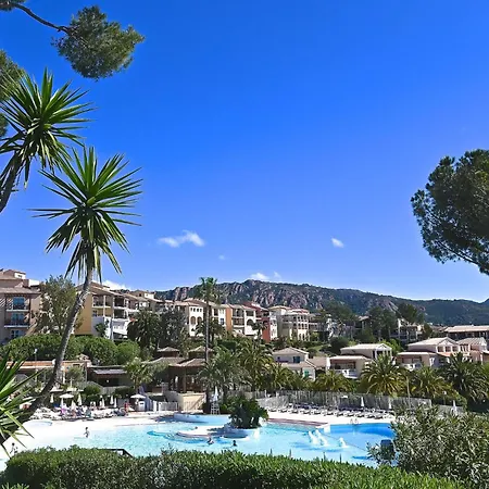 Le Village - C4221 By Interhome Saint-Raphaël