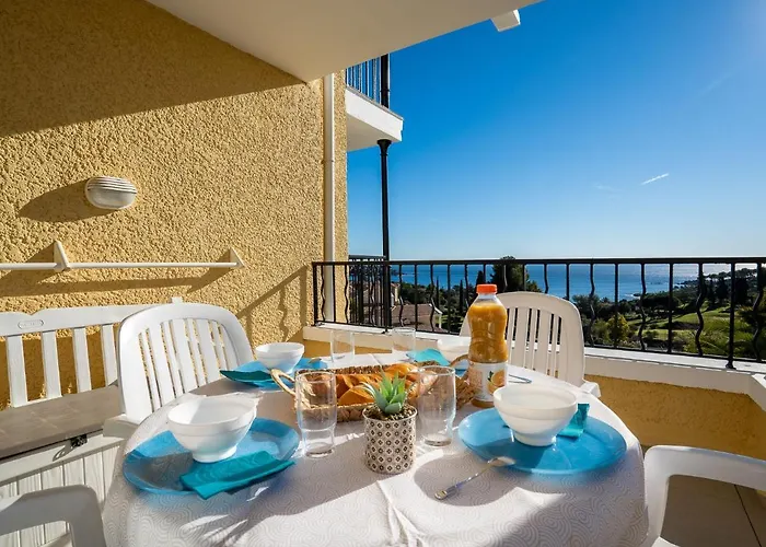 Le Village - C4221 By Interhome *