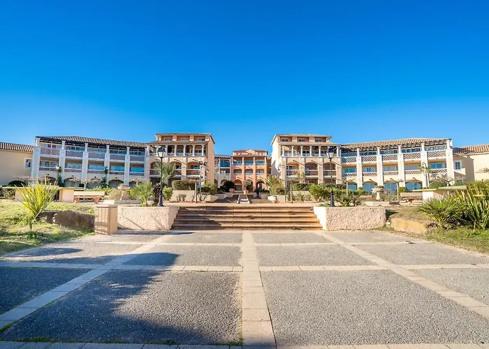 Le Village - C4221 By Interhome