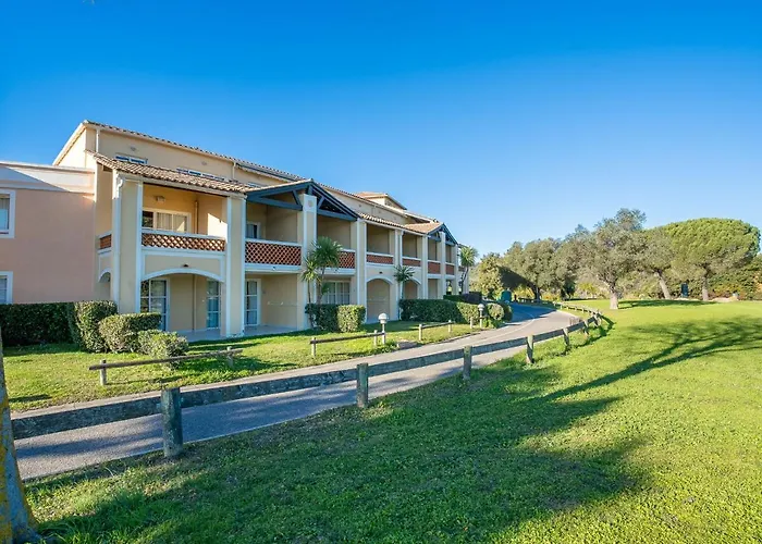 Daire Le Village - C4221 By Interhome