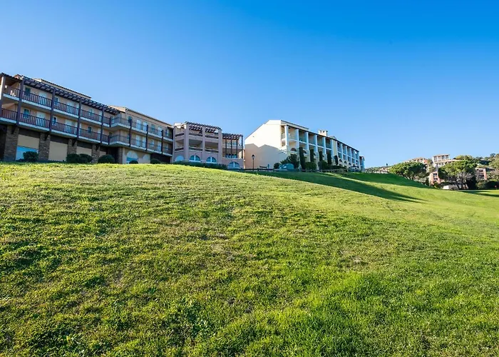 아파트 Le Village - C4221 By Interhome Saint-Raphaël