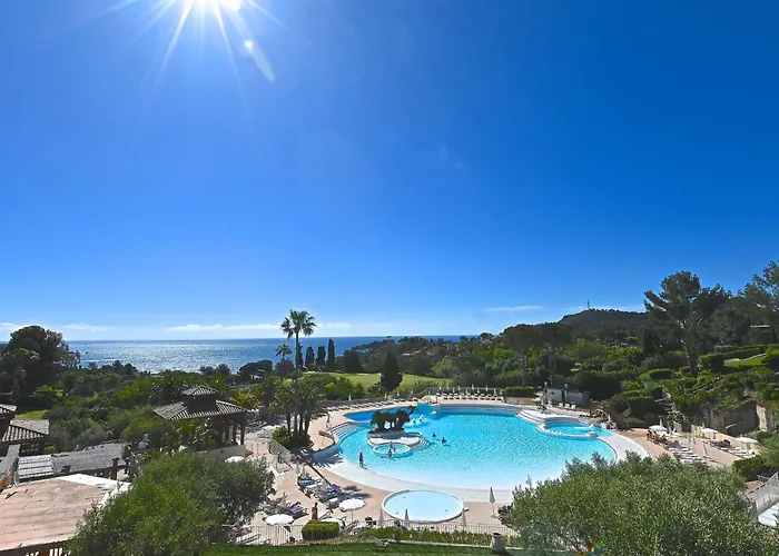 Le Village - C4221 By Interhome Апартаменты Сен-Рафаэль